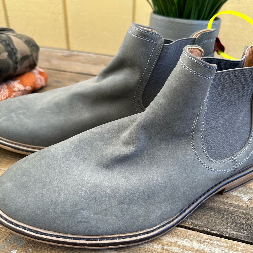 Steve Madden Greene Chelsea Boot